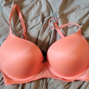 Victoria secret bra 36D